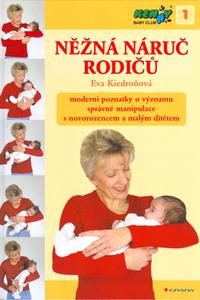 Něžná náruč rodičů