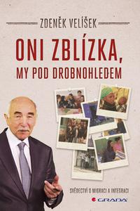 Oni zblízka, my pod drobnohledem